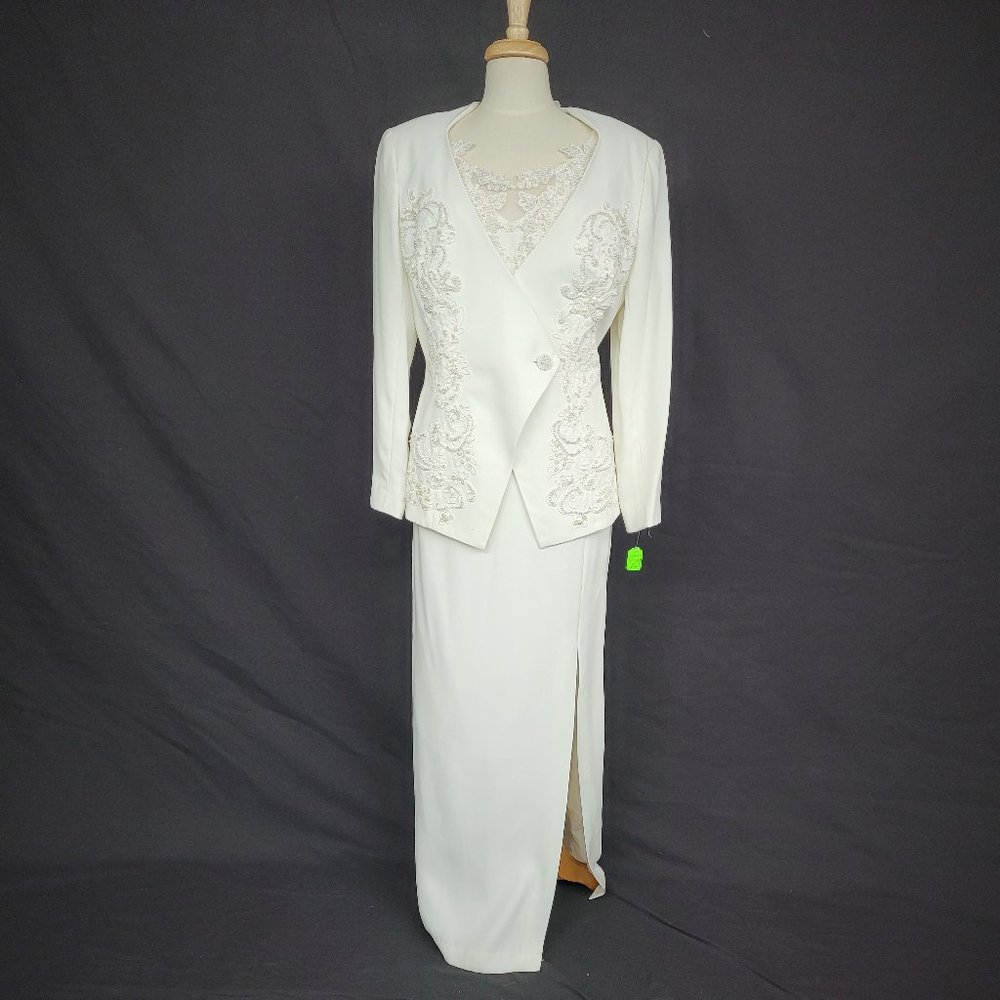 Brand New with Tag Formal 2 Pc Wedding Suit gown